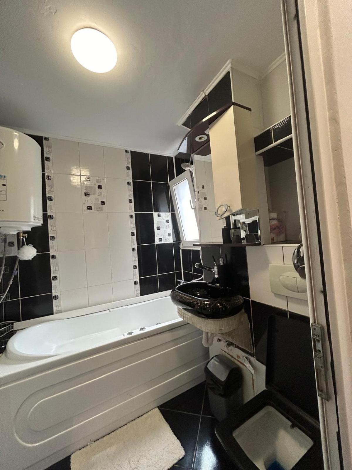 Rbg Apartament Bucarest Extérieur photo
